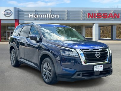 Used 2022 Nissan Pathfinder SV