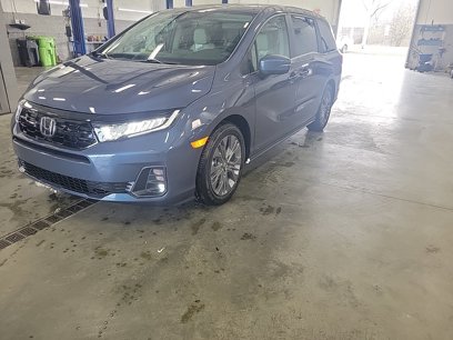 New 2025 Honda Odyssey Touring