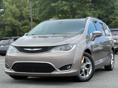 Used 2018 Chrysler Pacifica Limited