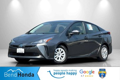 Used 2022 Toyota Prius LE