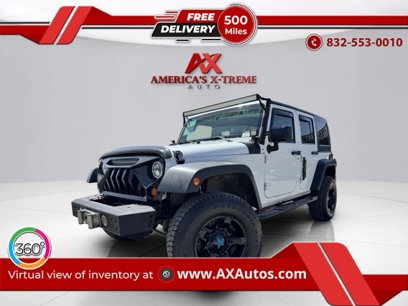 Used 2013 Jeep Wrangler Unlimited Rubicon w/ Connectivity Group