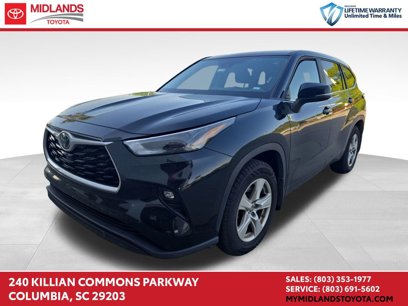 Used 2023 Toyota Highlander LE