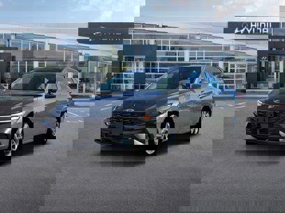 New 2025 Hyundai Elantra SEL