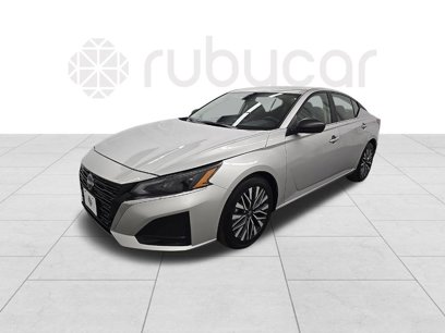 Used 2024 Nissan Altima 2.5 SV