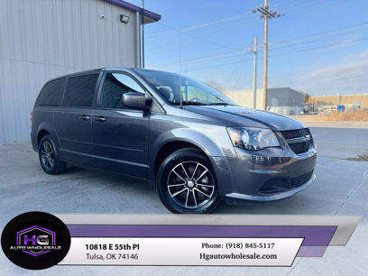 Used 2017 Dodge Grand Caravan SE