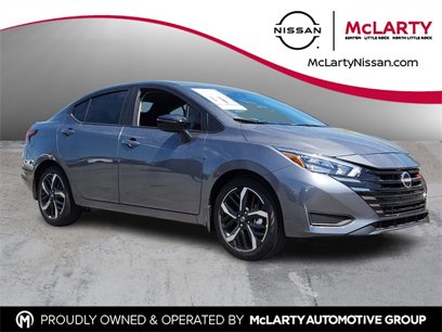 New 2025 Nissan Versa SR w/ Trunk Package