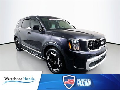 Used 2025 Kia Telluride EX w/ EX Captain's Chair Package