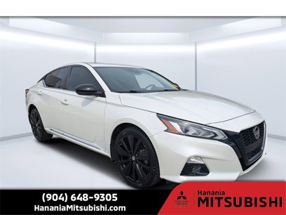 Used 2022 Nissan Altima 2.5 SR w/ Midnight Edition Package