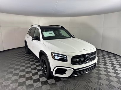 New 2025 Mercedes-Benz GLB 250