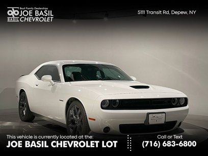 Used 2022 Dodge Challenger R/T w/ Blacktop Package
