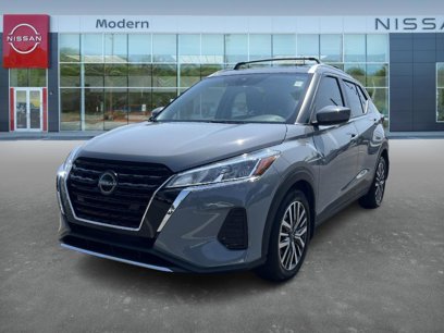 Certified 2022 Nissan Kicks SV w/ Exterior Package