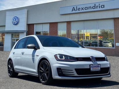 Used 2017 Volkswagen GTI SE
