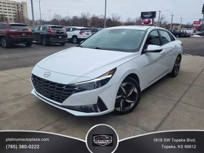 Used 2022 Hyundai Elantra SEL w/ Convenience + Premium Package