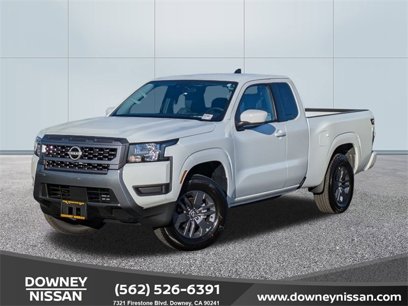 New 2025 Nissan Frontier SV