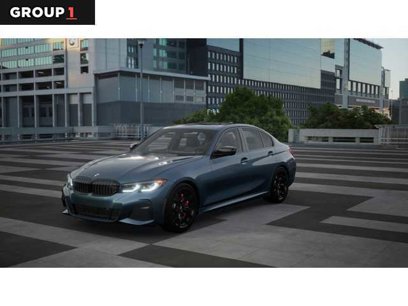 New 2025 BMW 330i Sedan w/ M Sport Package