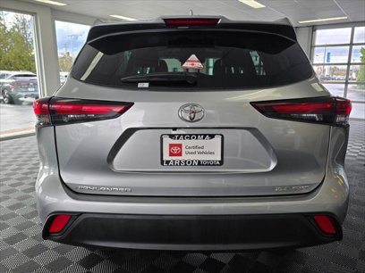 Certified 2024 Toyota Highlander XLE