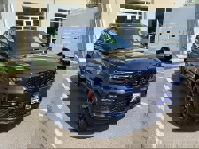 New 2024 Jeep Grand Cherokee Limited w/ Black Appearance Package