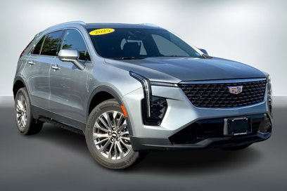 Used 2025 Cadillac XT4 Premium Luxury w/ Cold Weather Package