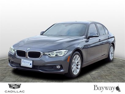 Used 2018 BMW 320i xDrive Sedan w/ Convenience Package