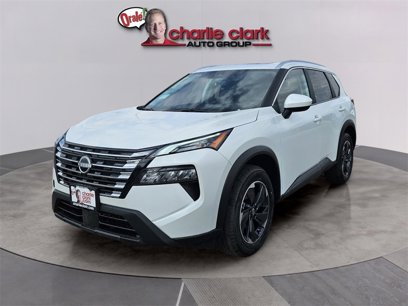 New 2025 Nissan Rogue SV w/ SV Premium Package