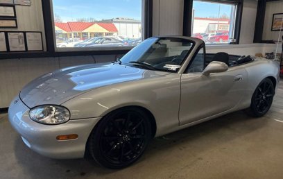 Used 1999 MAZDA MX-5 Miata