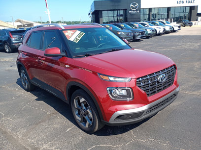 Used 2024 Hyundai Venue SEL