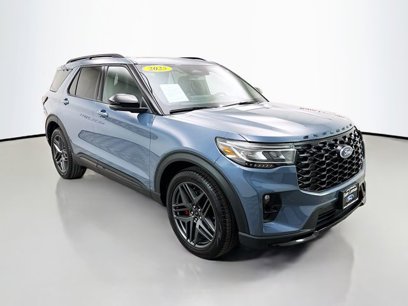 Used 2025 Ford Explorer ST
