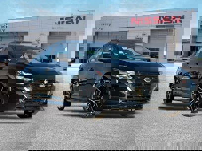 New 2025 Nissan Sentra SR