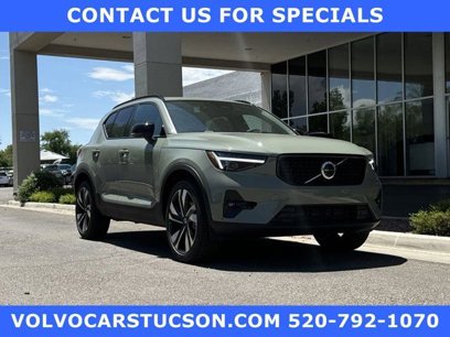 New 2025 Volvo XC40 B5 Plus w/ Protection Package