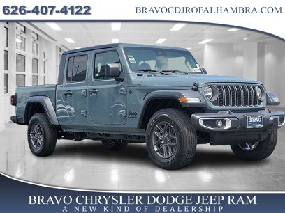 New 2025 Jeep Gladiator Sport