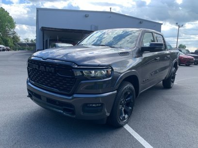 New 2025 RAM 1500 4x4 Crew Cab