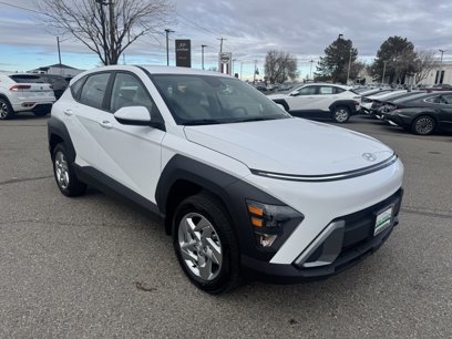 New 2025 Hyundai Kona SE
