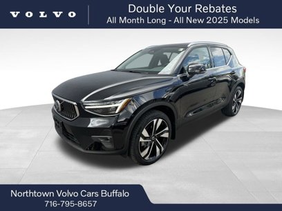 New 2025 Volvo XC40 B5 Ultra w/ Climate Package