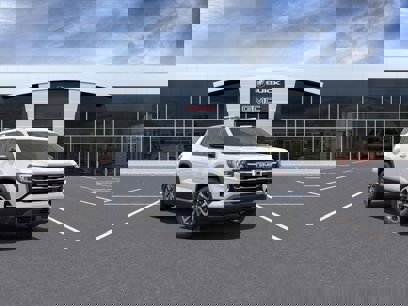 New 2025 GMC Terrain Elevation w/ Elevation Premium Package