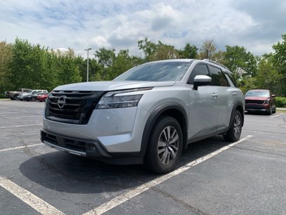 Used 2022 Nissan Pathfinder SL w/ SL Black Package