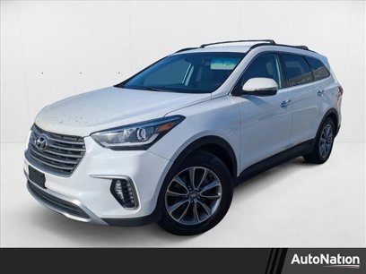 Used 2017 Hyundai Santa Fe SE w/ SE Premium Package 02