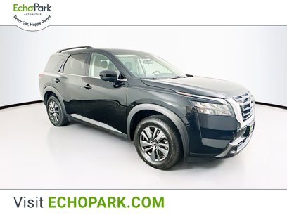 Used 2024 Nissan Pathfinder SV