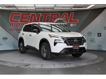 New 2025 Nissan Rogue S