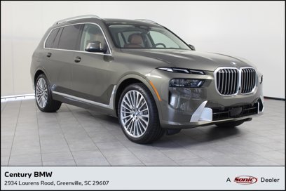 New 2025 BMW X7 xDrive40i w/ Premium Package