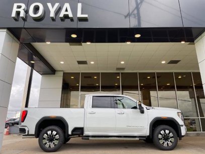 New 2025 GMC Sierra 2500 Denali