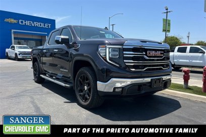 New 2025 GMC Sierra 1500 SLT w/ SLT Premium Package