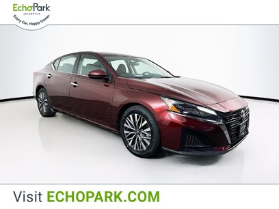 Used 2023 Nissan Altima 2.5 SV