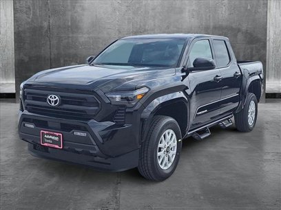 New 2025 Toyota Tacoma SR5