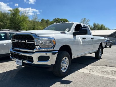 New 2024 RAM 3500 Tradesman w/ Chrome Appearance Group