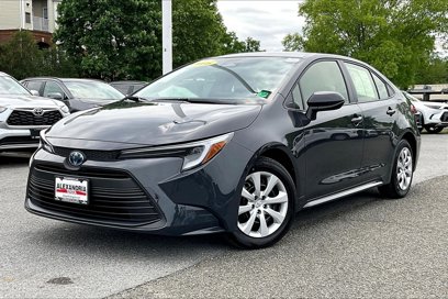 Used 2025 Toyota Corolla LE