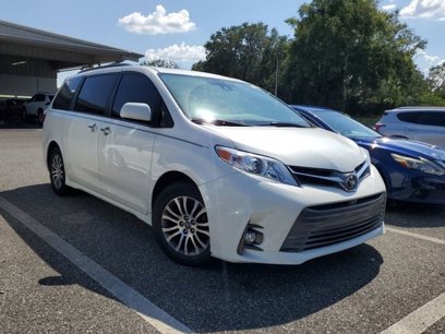 Used 2018 Toyota Sienna XLE Premium
