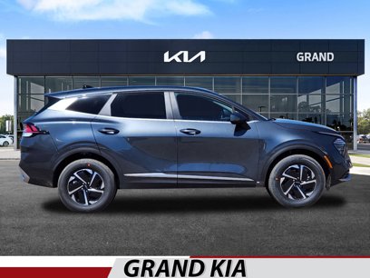 New 2025 Kia Sportage LX