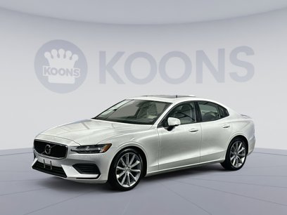 Used 2020 Volvo S60 T5 Momentum