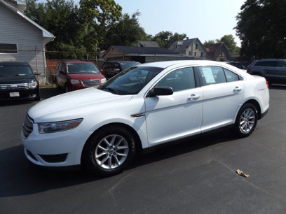 Used 2013 Ford Taurus SE