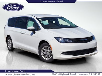 Used 2022 Chrysler Voyager LX